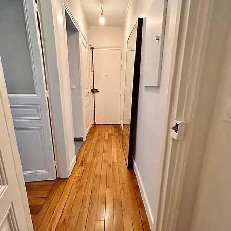Parisian Nest Appartamento