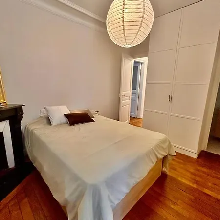 Parisian Nest * Parigi